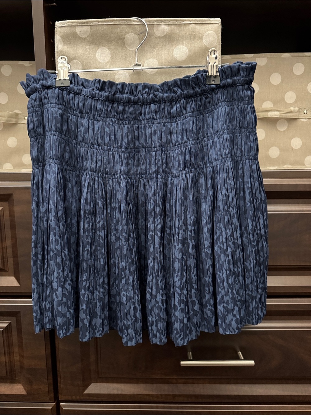 Current air Navy Blue Pleated Smocked Waist Mini Skirt in perfect condition